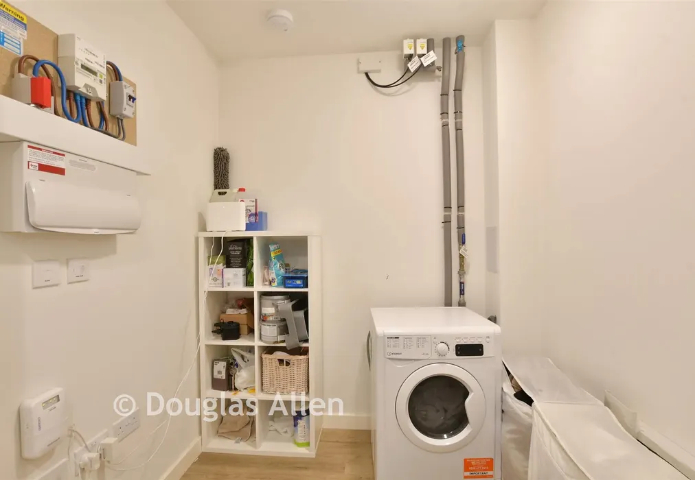 Utility Cupboard - Luctons Close, Loughton, Essex - Wards of Kent