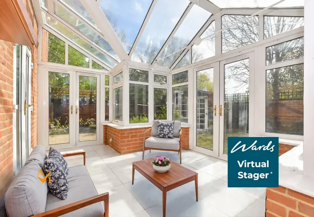 Conservatory (Contemporary style) - Harrow Way, Kingsnorth, Ashford, Kent - Wards of Kent