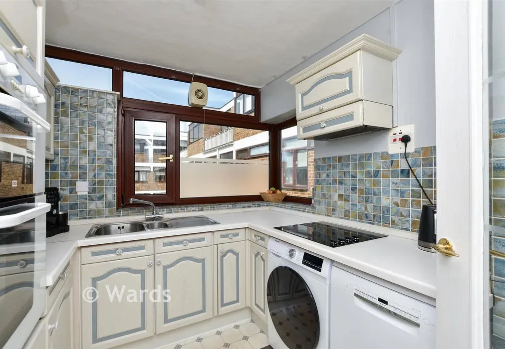 Kitchen - Gainsboro Road, Birchington, Kent - Wards of Kent