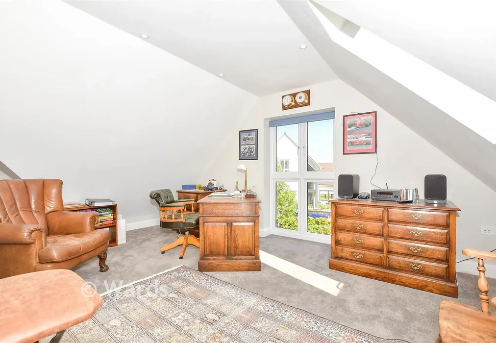 Bedroom 3 - Warmlake Orchard, Sutton Valence, Kent - Wards of Kent