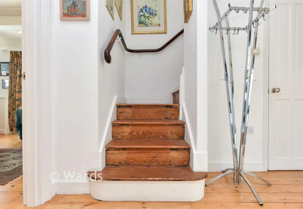 Internal Feature - Elms Avenue, Ramsgate, Kent - Wards of Kent