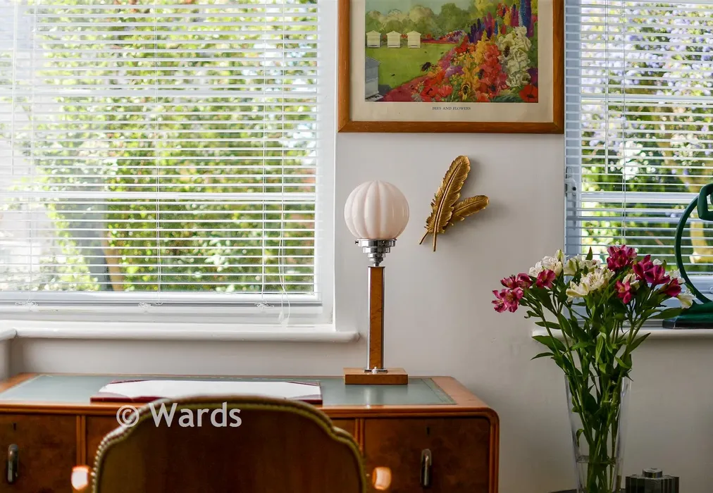 Internal Lifestyle Photograph - Elms Avenue, Ramsgate, Kent - Wards of Kent