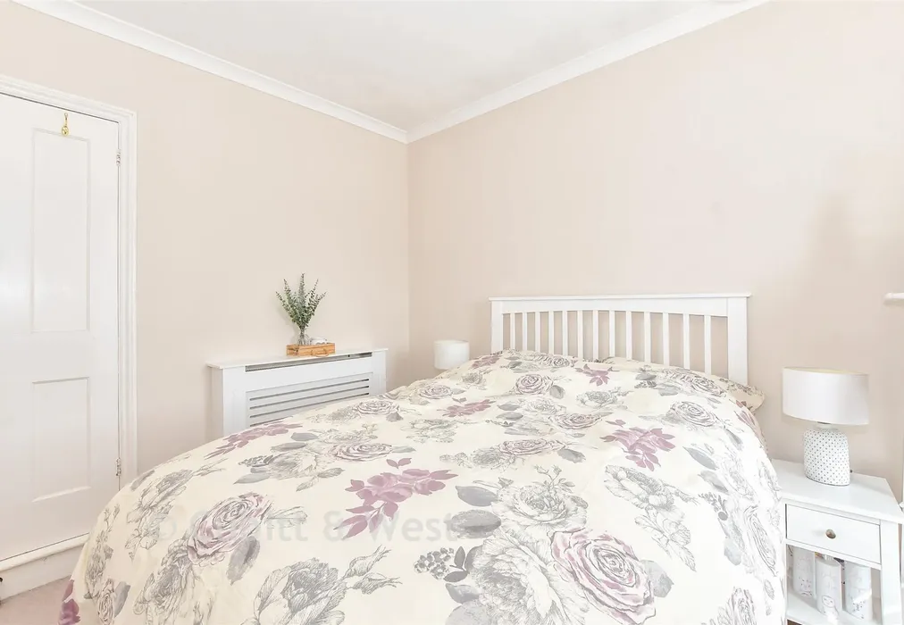 Bedroom 3 - Emsworth Road, Portsmouth, Hampshire - Wards of Kent