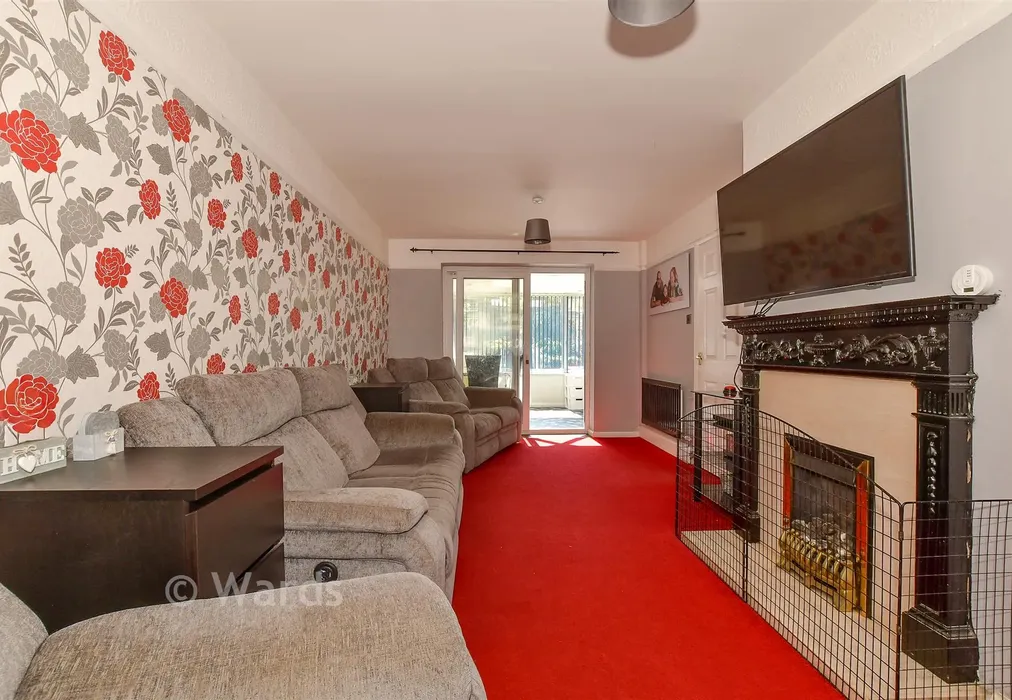 Lounge - Whitehall Bridge Road, Canterbury, Kent - Wards of Kent