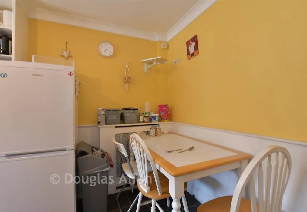 Kitchen/ Dining Room - Howell Road, Thurrock, Essex - Wards of Kent