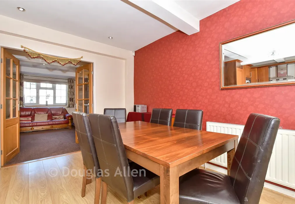 Kitchen/Diner - Carnforth Gardens, Elm Park, Hornchurch, Essex - Wards of Kent