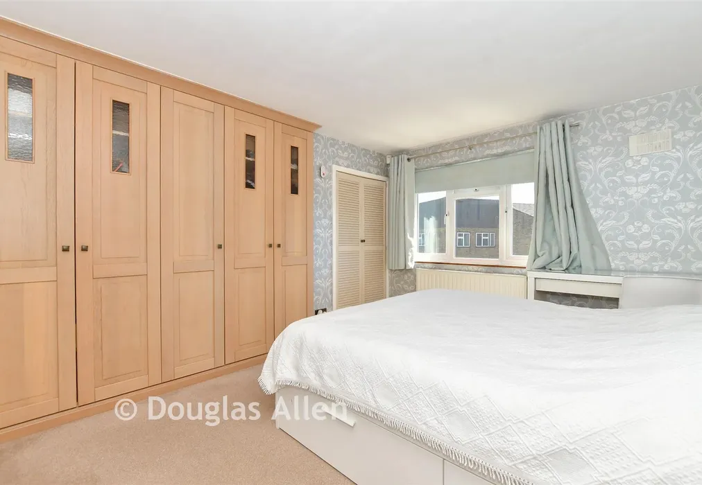 Bedroom 3 - Carnforth Gardens, Elm Park, Hornchurch, Essex - Wards of Kent