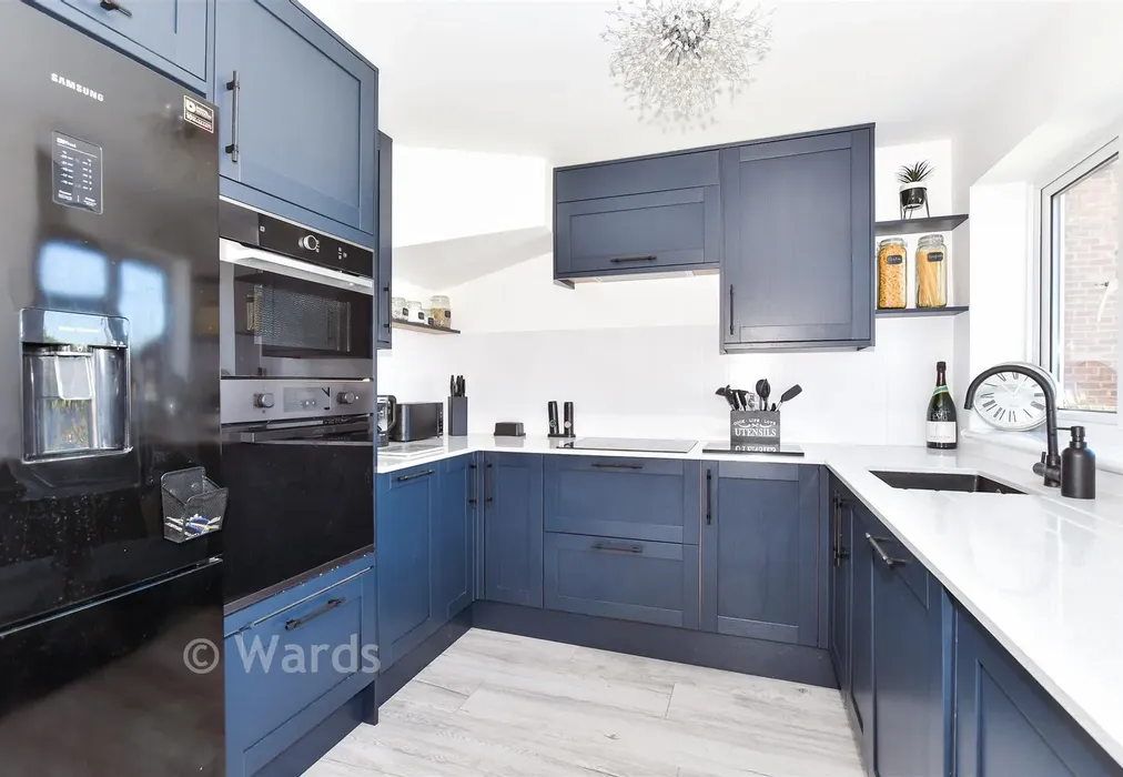 Kitchen - Swallow Road, Birds Estate, Larkfield, Kent - Wards of Kent