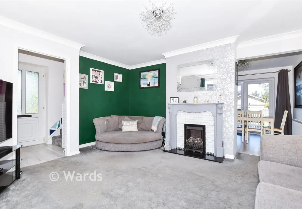 Lounge - Swallow Road, Birds Estate, Larkfield, Kent - Wards of Kent