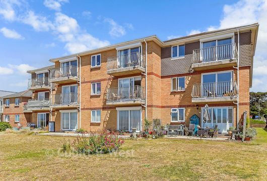Southwood Road, Hayling Island, Hampshire - Wards of Kent