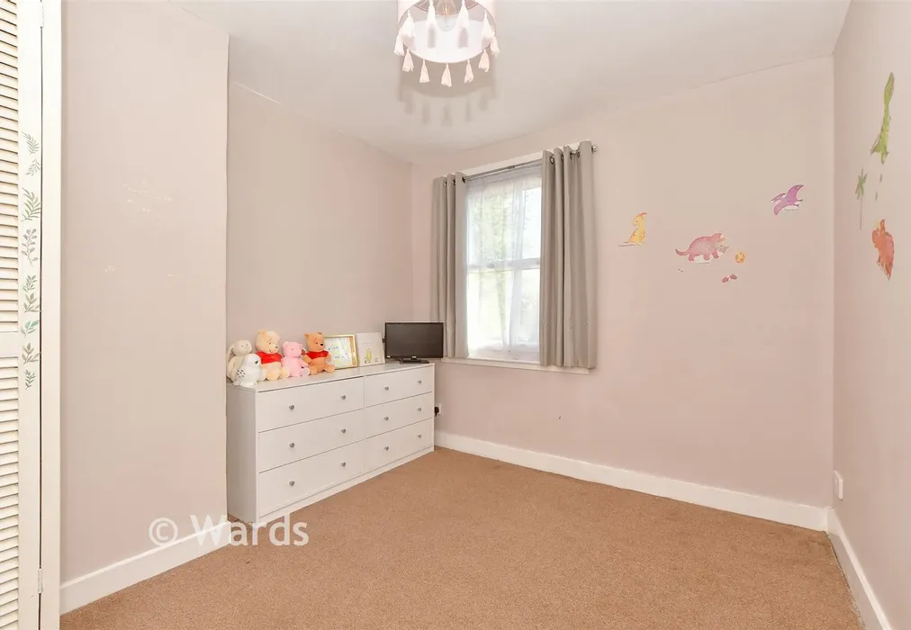 Bedroom 2 - Whitfeld Road, Ashford, Kent - Wards of Kent