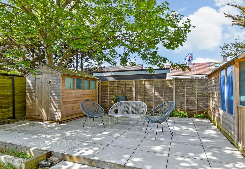 Patio / Decking - Highstead Crescent, Erith, Kent - Wards of Kent