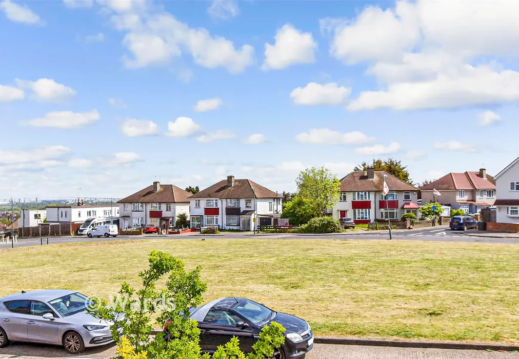 Views To Front - Highstead Crescent, Erith, Kent - Wards of Kent