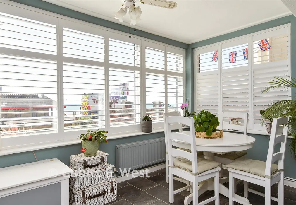 Dining Area - Marine Drive West, Bognor Regis, West Sussex - Wards of Kent