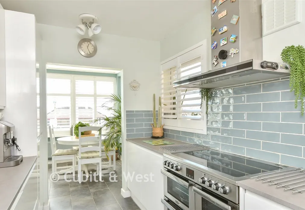 Kitchen - Marine Drive West, Bognor Regis, West Sussex - Wards of Kent