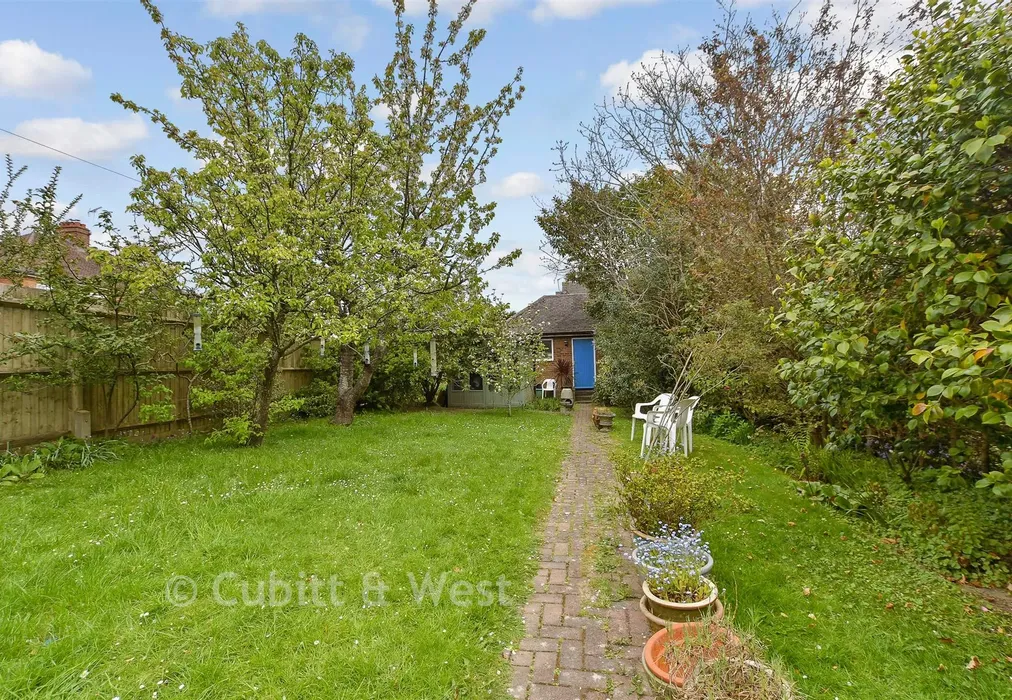 Rear Garden - West Beeches Road, Crowborough, East Sussex - Wards of Kent