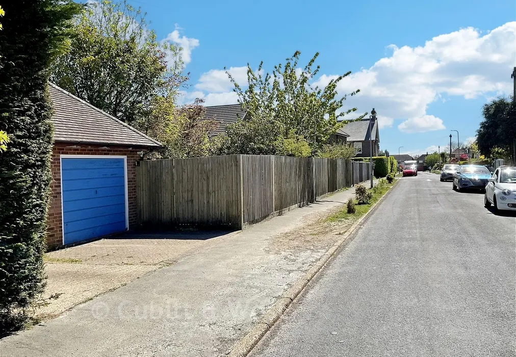 Street View - West Beeches Road, Crowborough, East Sussex - Wards of Kent