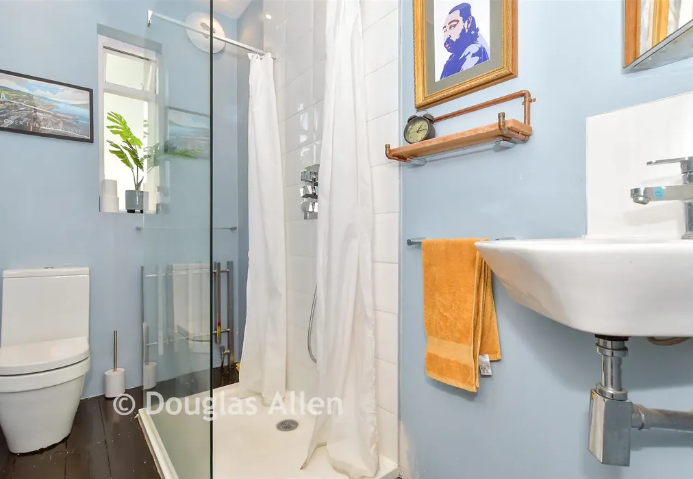 Shower Room - Glebe Avenue, Woodford Green, Essex - Wards of Kent