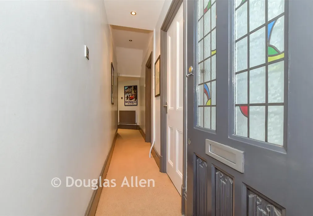 Hallway - Glebe Avenue, Woodford Green, Essex - Wards of Kent