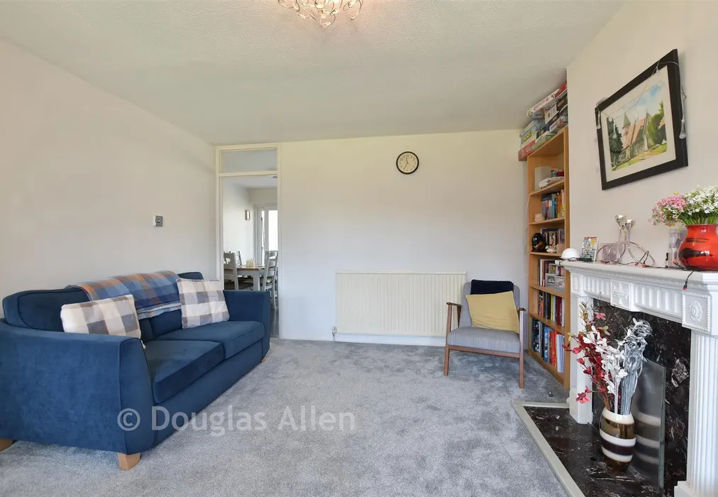 Lounge - Durants Walk, Wickford, Essex - Wards of Kent