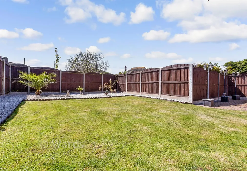 Rear Garden - Bartlett Drive, Whitstable, Kent - Wards of Kent