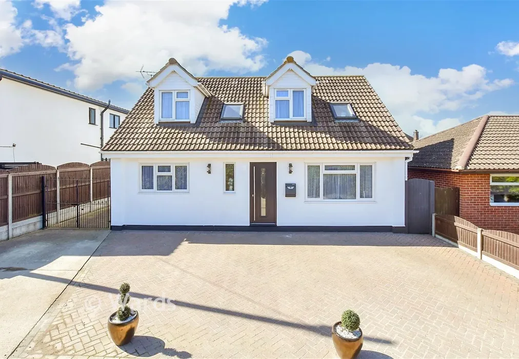 Web - Bartlett Drive, Whitstable, Kent - Wards of Kent