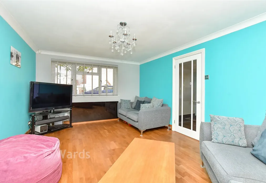 Lounge - Shorefields, Rainham, Gillingham, Kent - Wards of Kent
