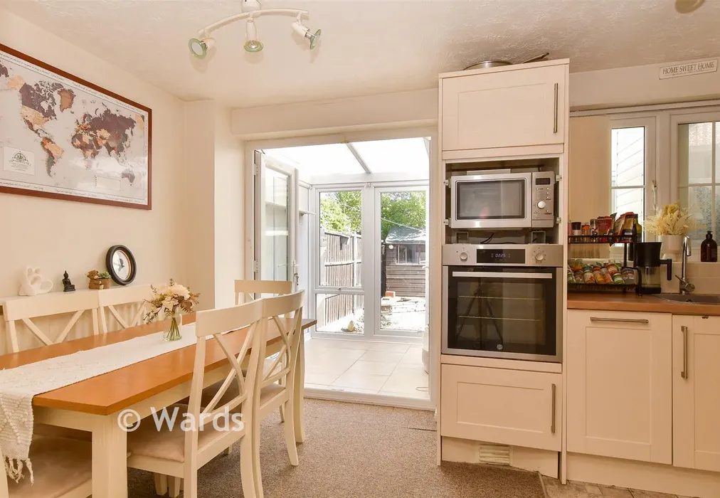 Kitchen/Diner - Rowmarsh Close, Northfleet, Gravesend, Kent - Wards of Kent