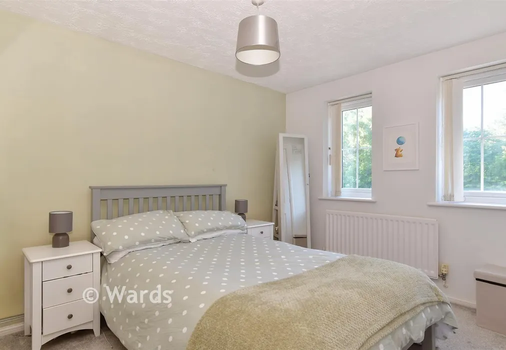 Bedroom 1 - Rowmarsh Close, Northfleet, Gravesend, Kent - Wards of Kent