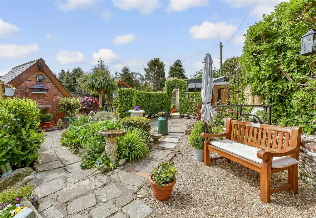 Rear Garden - High Street, Brading, Isle of Wight - Wards of Kent
