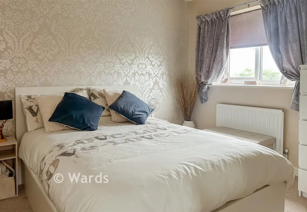 Bedroom - Mills Close, Minster On Sea, Sheerness, Kent - Wards of Kent