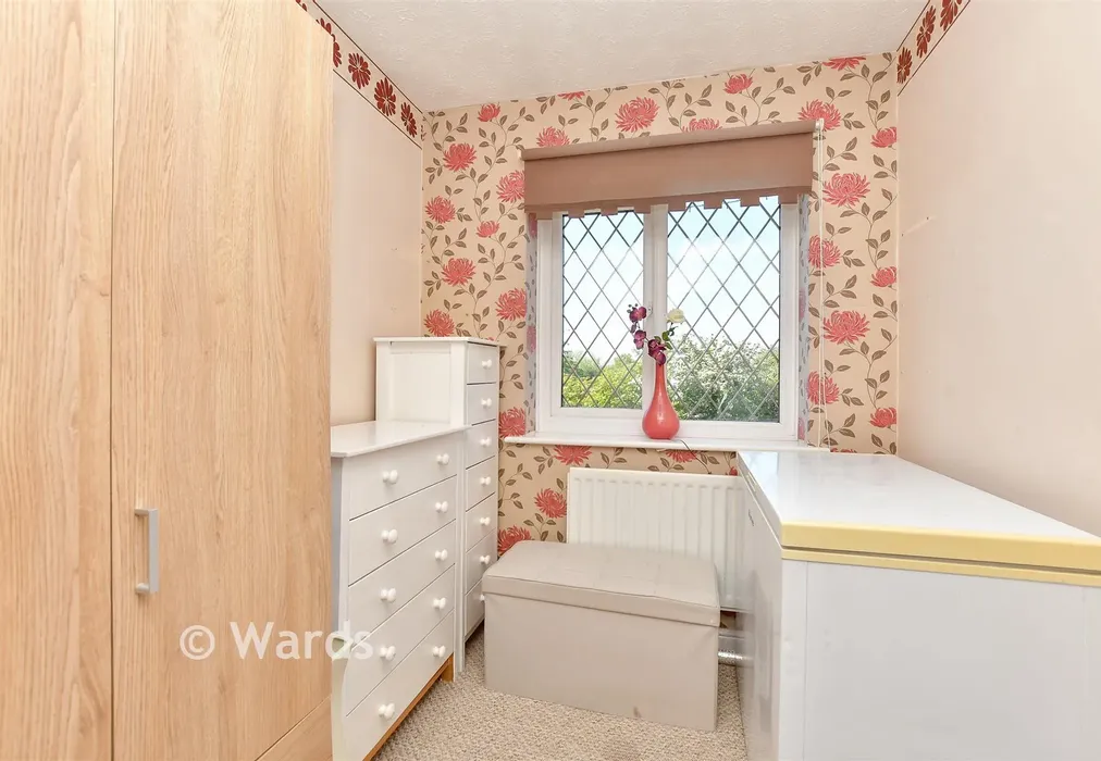 Bedroom 3 - Mills Close, Minster On Sea, Sheerness, Kent - Wards of Kent