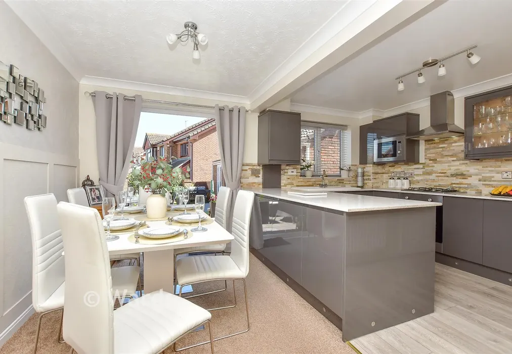 Kitchen/Dining Area - Mills Close, Minster On Sea, Sheerness, Kent - Wards of Kent