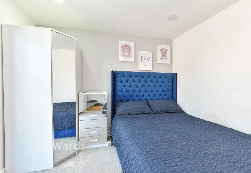 Annexe Bedroom - Mills Close, Minster On Sea, Sheerness, Kent - Wards of Kent