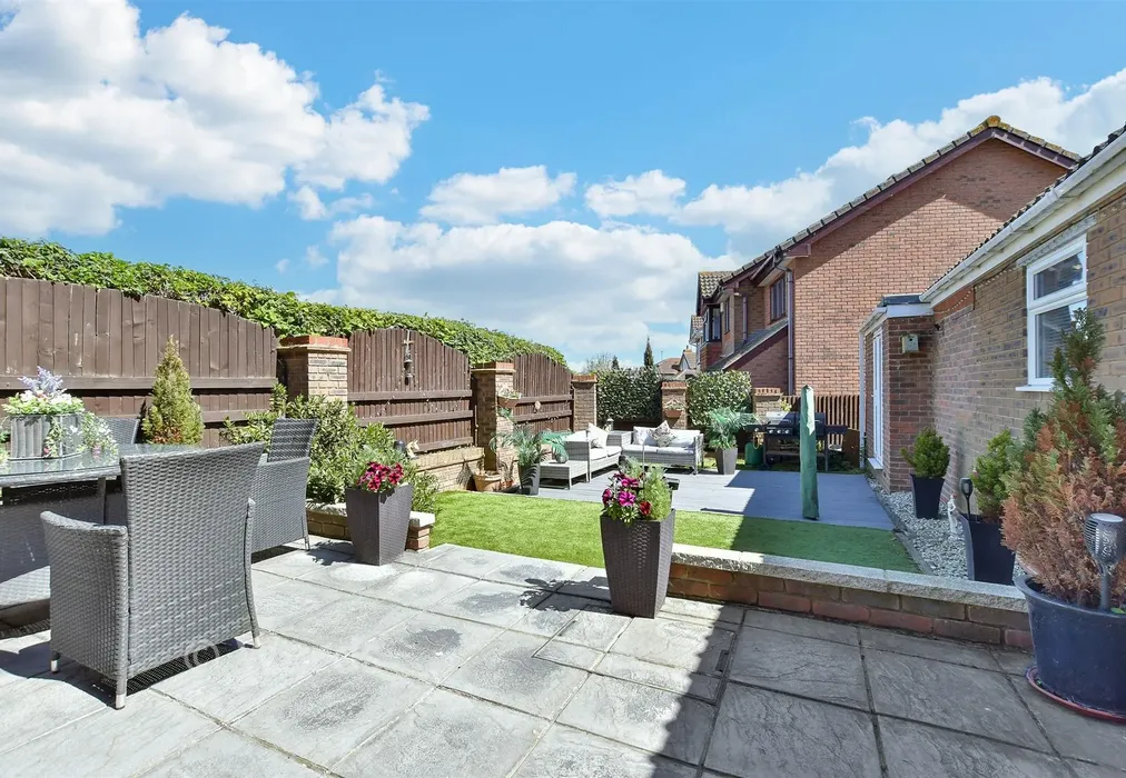 Rear Garden - Mills Close, Minster On Sea, Sheerness, Kent - Wards of Kent