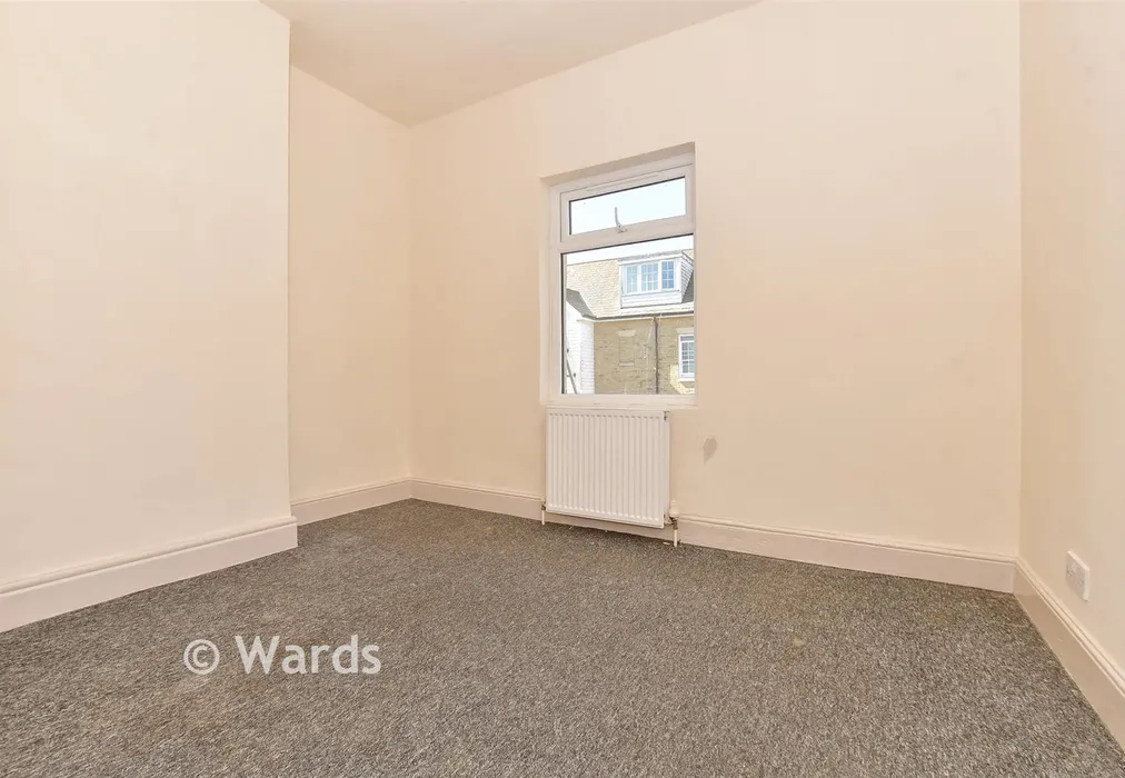 Bedroom 4 - Queens Gardens, Dover, Kent - Wards of Kent