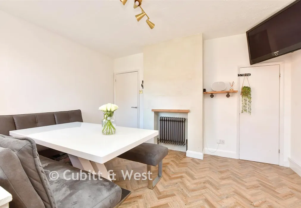 Kitchen/Diner - Canons Lane, Tadworth, Surrey - Wards of Kent
