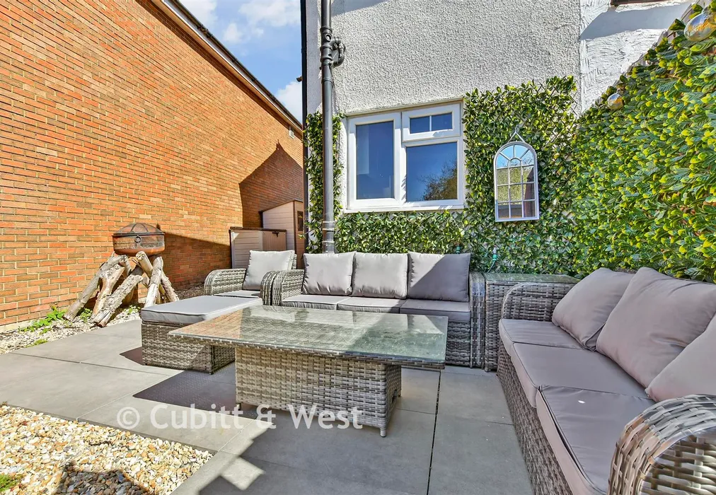 Patio / Decking - Canons Lane, Tadworth, Surrey - Wards of Kent