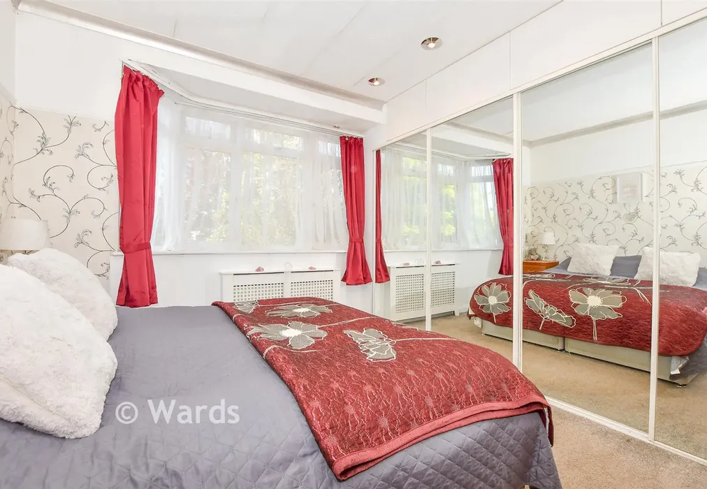 Bedroom 1 - Winifred Road, Bearsted, Maidstone, Kent - Wards of Kent