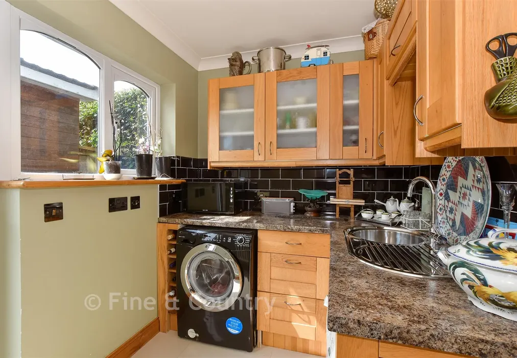 Utility Room - Swains Road, Bembridge, Isle of Wight - Wards of Kent