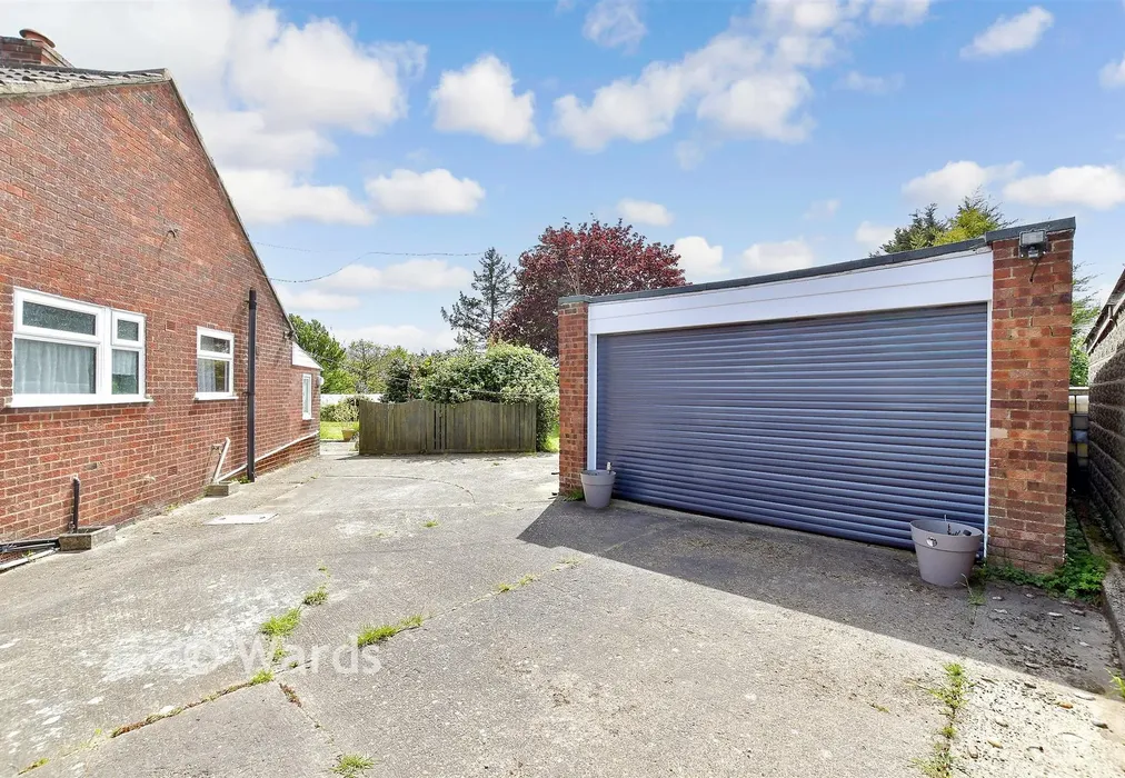 Garage - Stour Valley Close, Upstreet, Canterbury, Kent - Wards of Kent