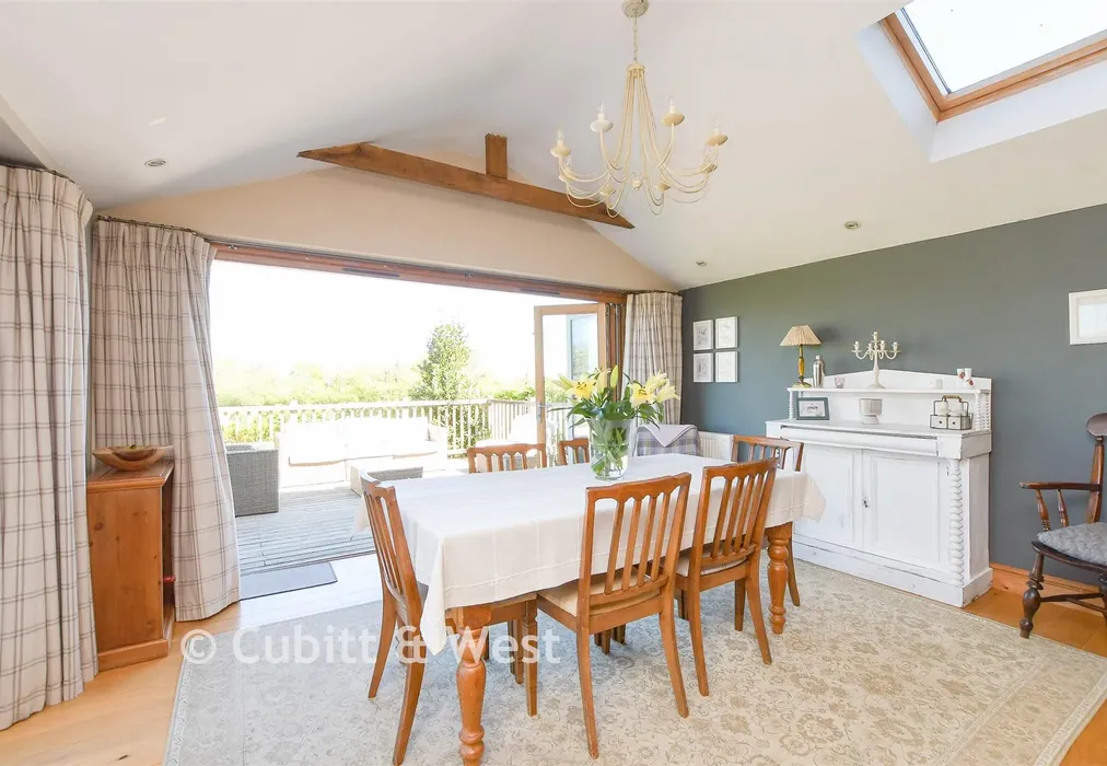 Dining Area - Duxhurst Lane, Reigate, Surrey - Wards of Kent