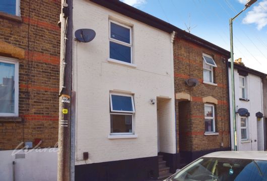 Castle Road Chatham ME4 - Wards of Kent