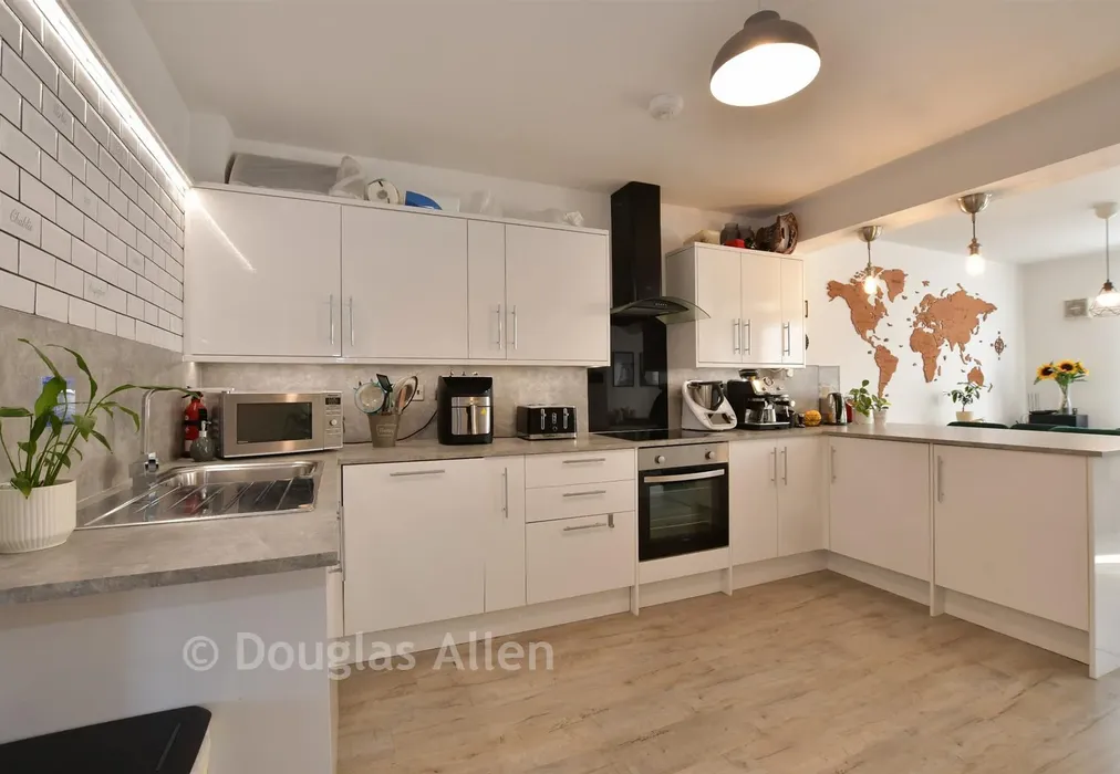 Kitchen - Hoe Street, Walthamstow - Wards of Kent