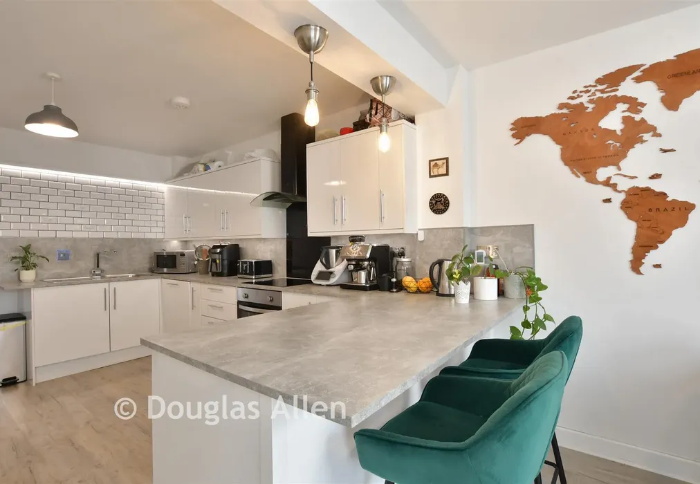 Kitchen - Hoe Street, Walthamstow - Wards of Kent