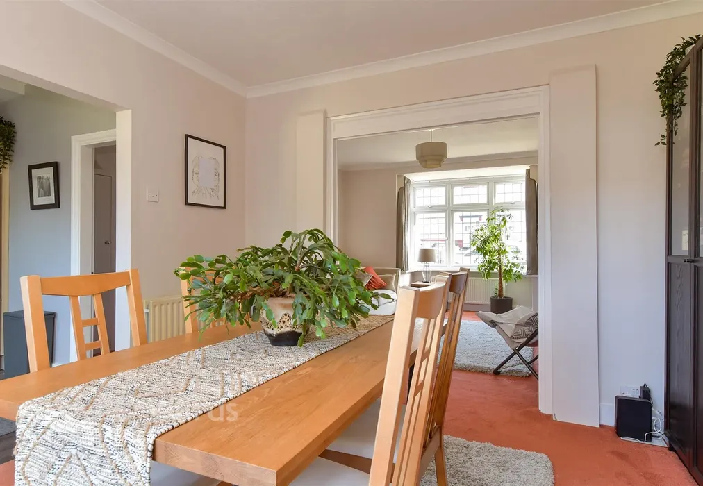 Dining Area - The Fairway, Gravesend, Kent - Wards of Kent