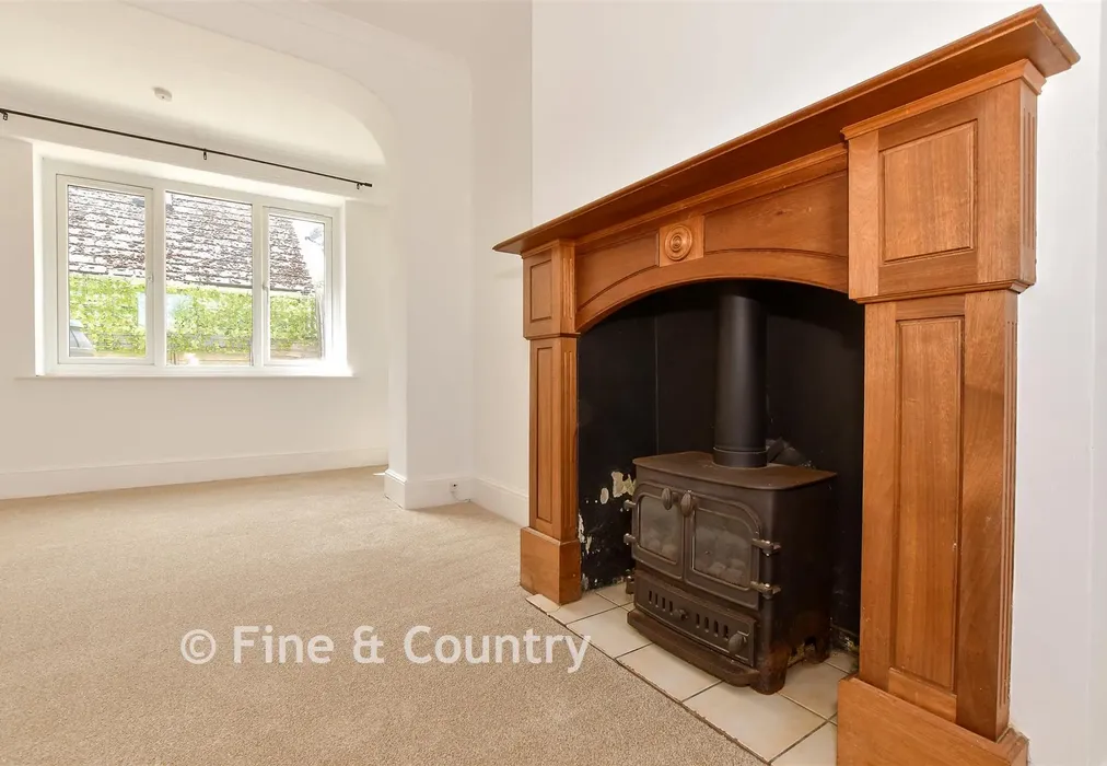 Internal Lifestyle Photograph (dining room) - Forelands Field Road, Bembridge, Isle of Wight - Wards of Kent