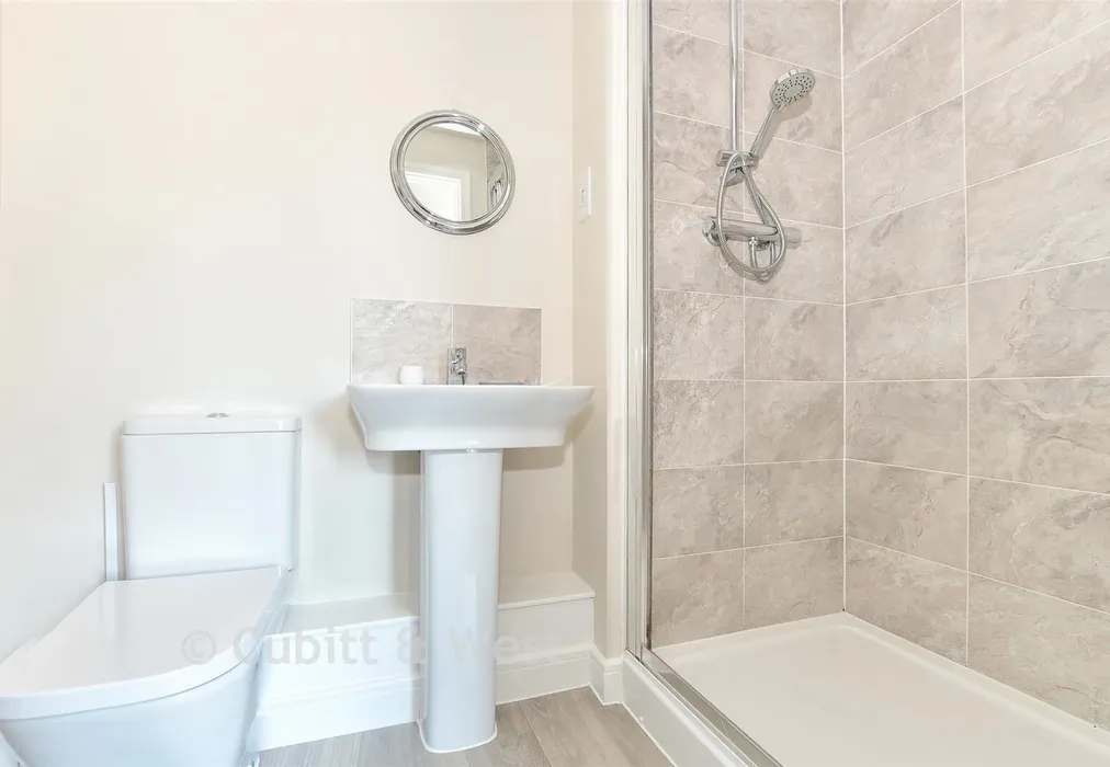 En-Suite Shower Room - Cornwell Avenue, Forge Wood, Crawley, West Sussex - Wards of Kent