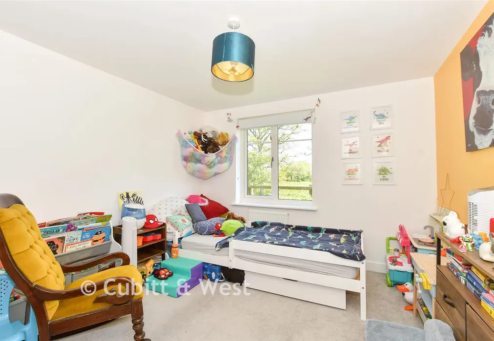 Bedroom 2 - Cornwell Avenue, Forge Wood, Crawley, West Sussex - Wards of Kent