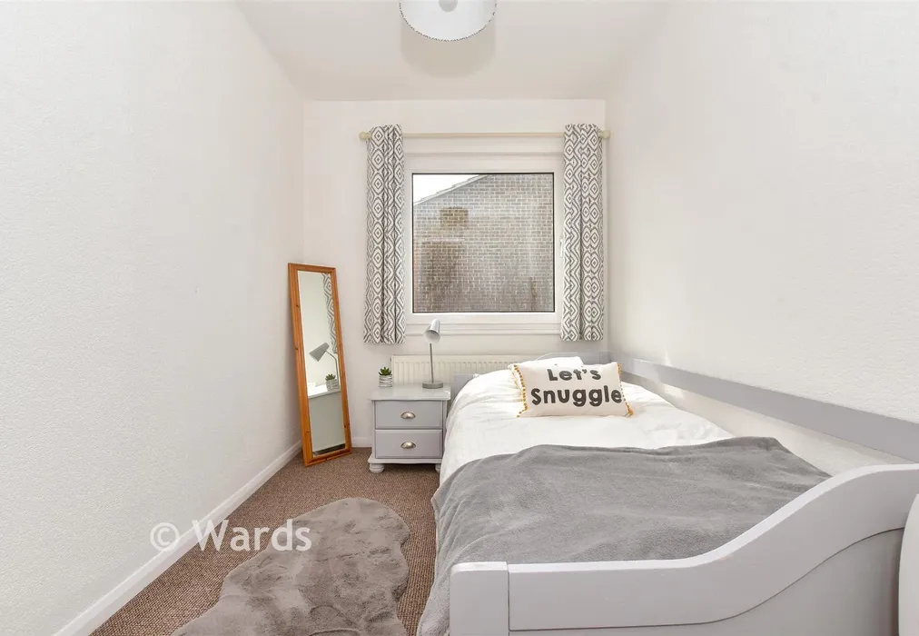 Bedroom 3 - Victoria Road, Hythe, Kent - Wards of Kent